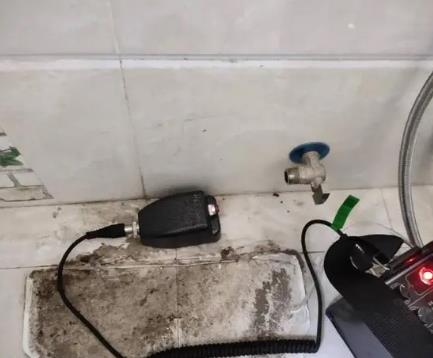 博尔塔拉屋顶漏水维修公司分享下卫生间漏水的危害及解决方法